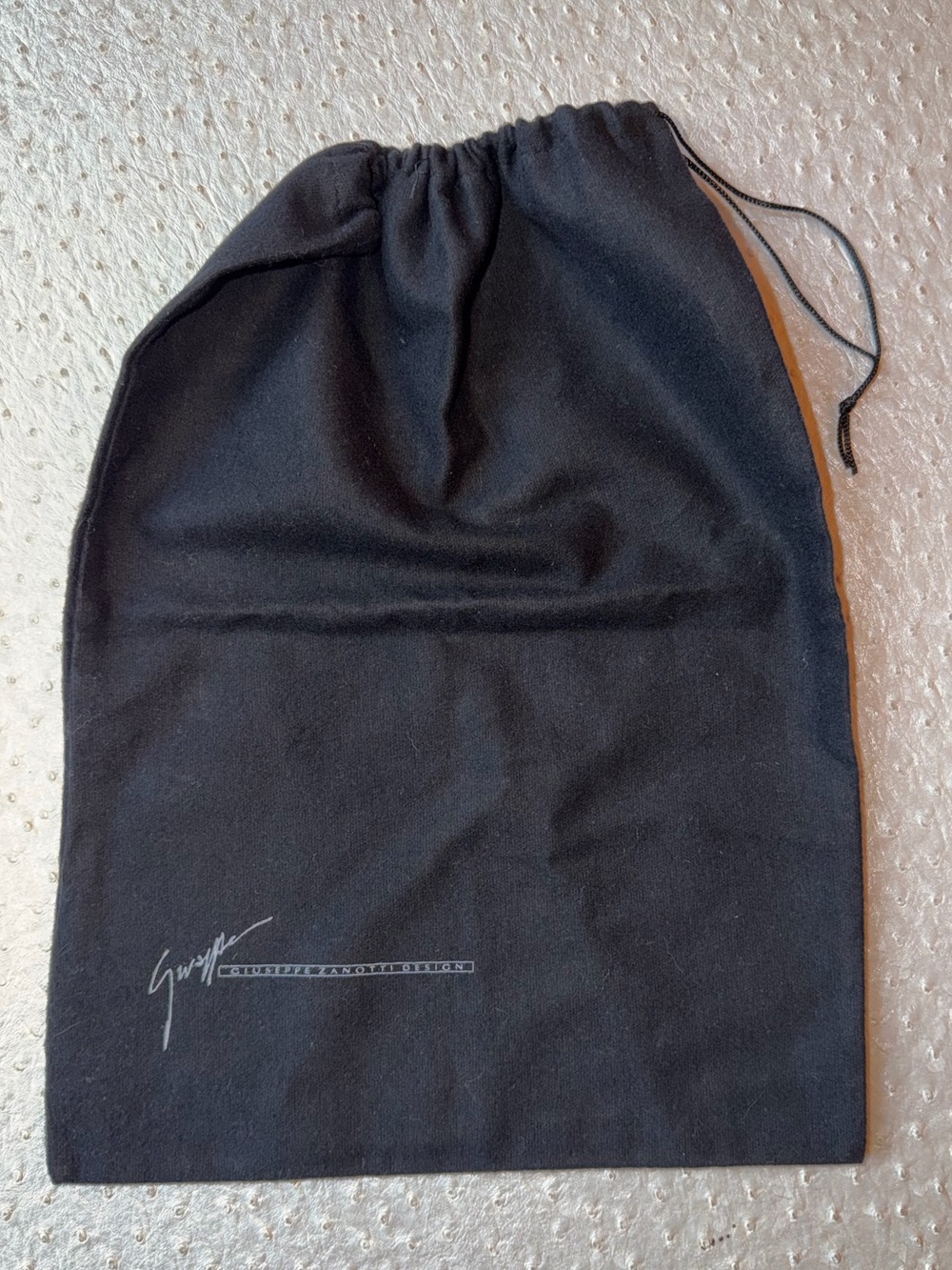 Giuseppe Zanotti Black Drawstring Dust Sleeper Bag for Shoes